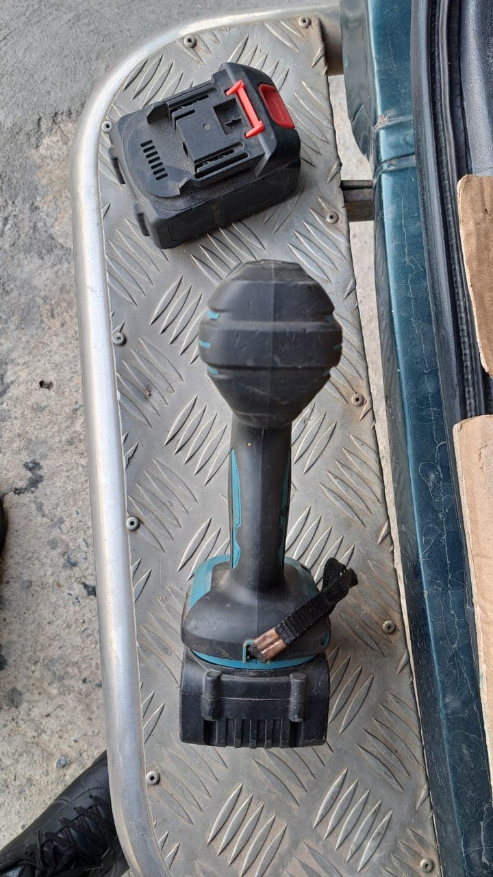 Hand Drill Wireless - alternate view